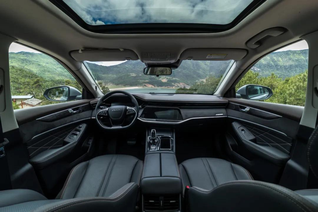 奕炫MAX 马赫动力赋能 燃擎上市